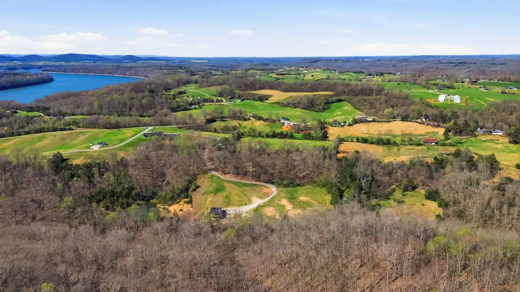195 Hobart Lane Nancy KY 42544