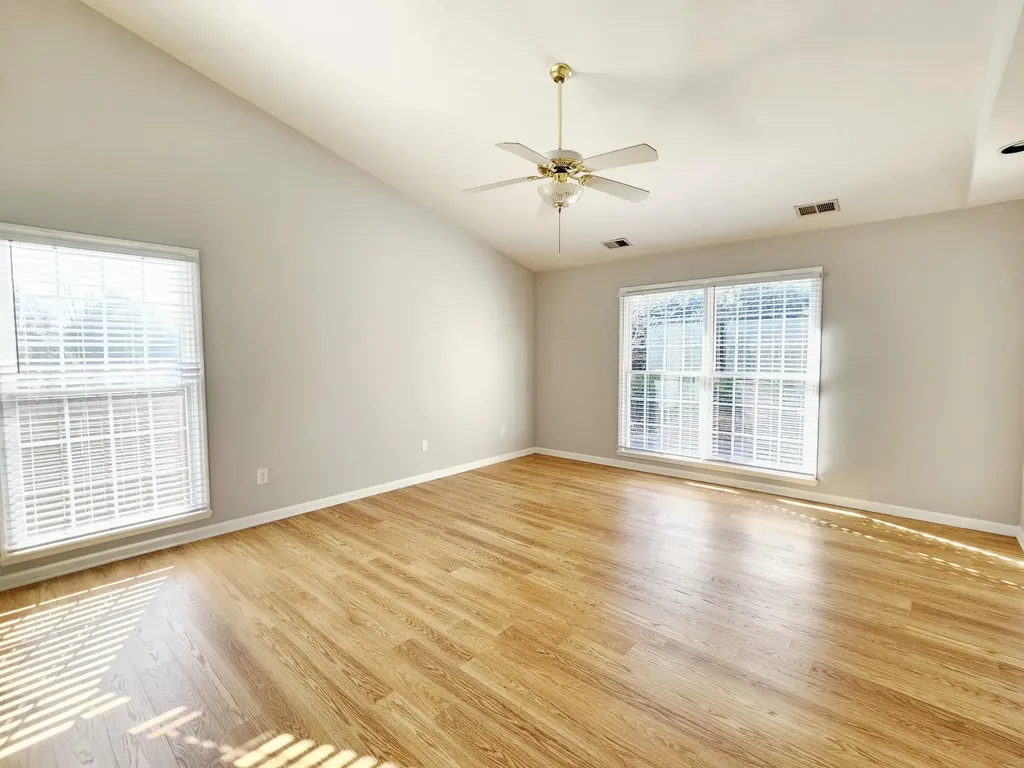 2216 Burns Court Lexington KY 40513