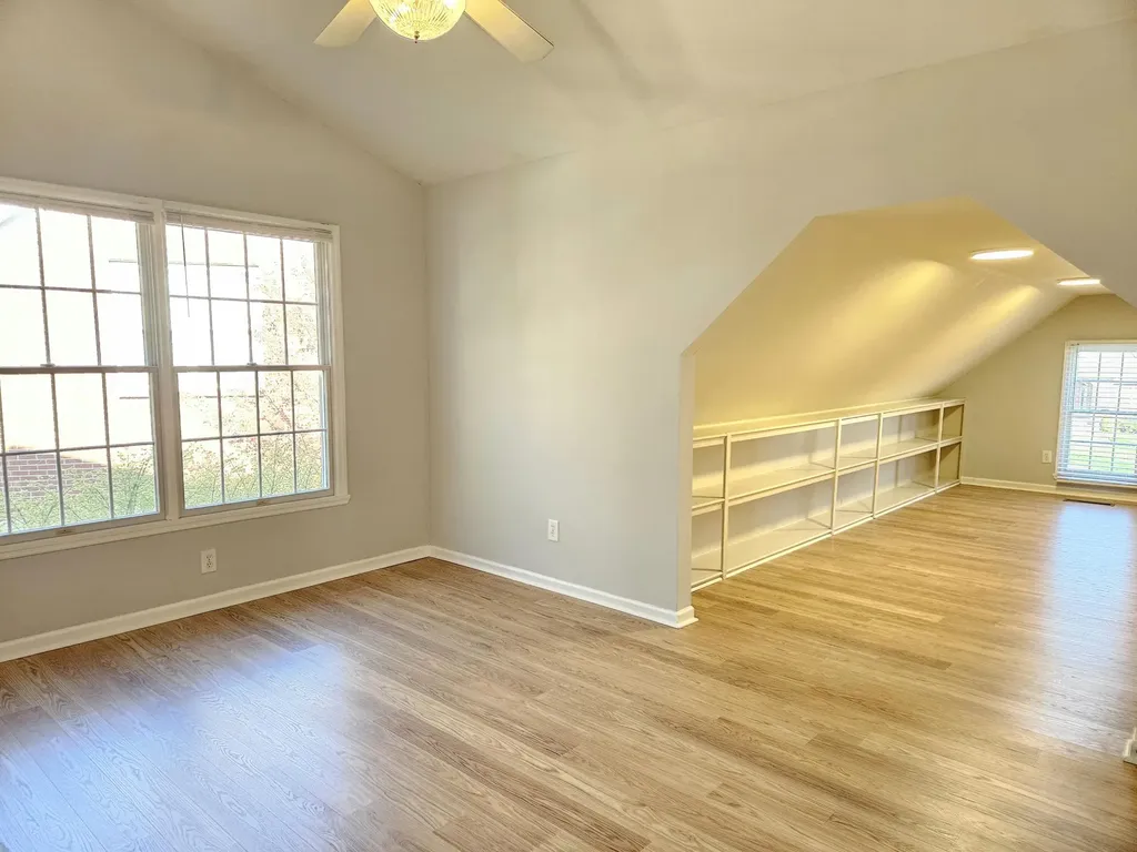 2216 Burns Court Lexington KY 40513