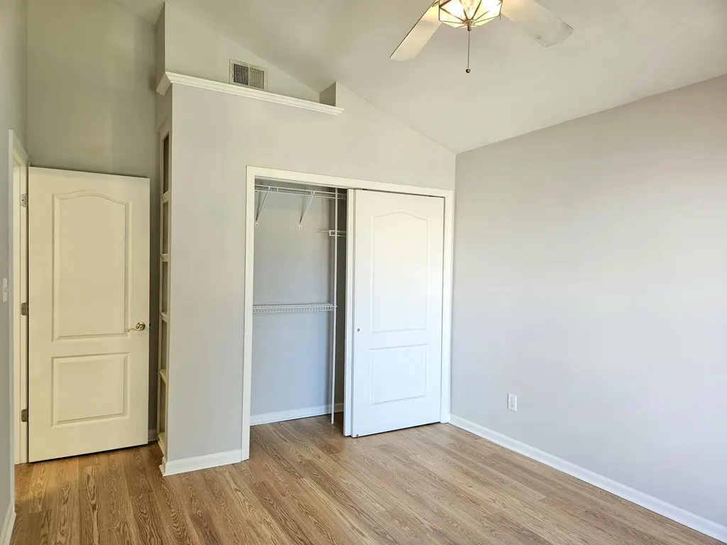 2216 Burns Court Lexington KY 40513