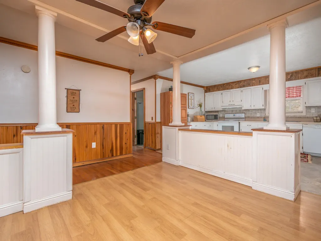 4934 State Highway 589 West Liberty KY 41472