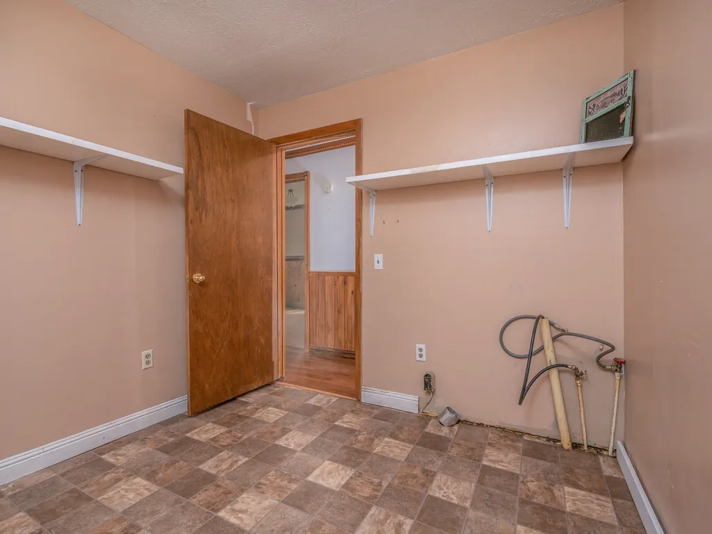 4934 State Highway 589 West Liberty KY 41472