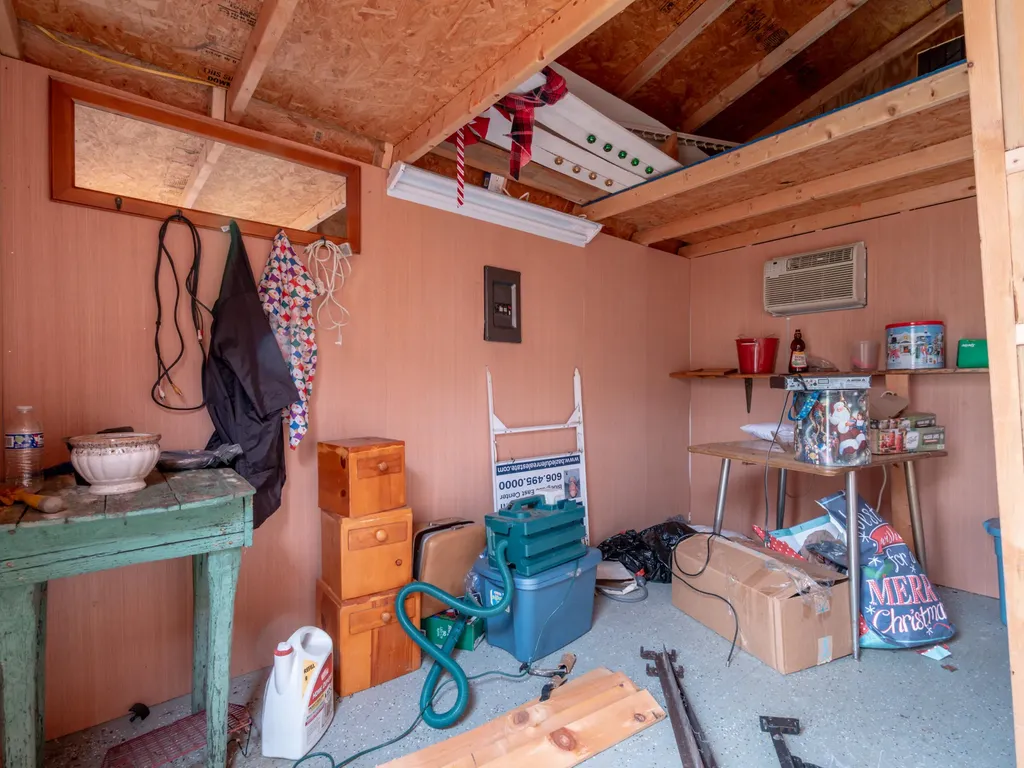 4934 State Highway 589 West Liberty KY 41472
