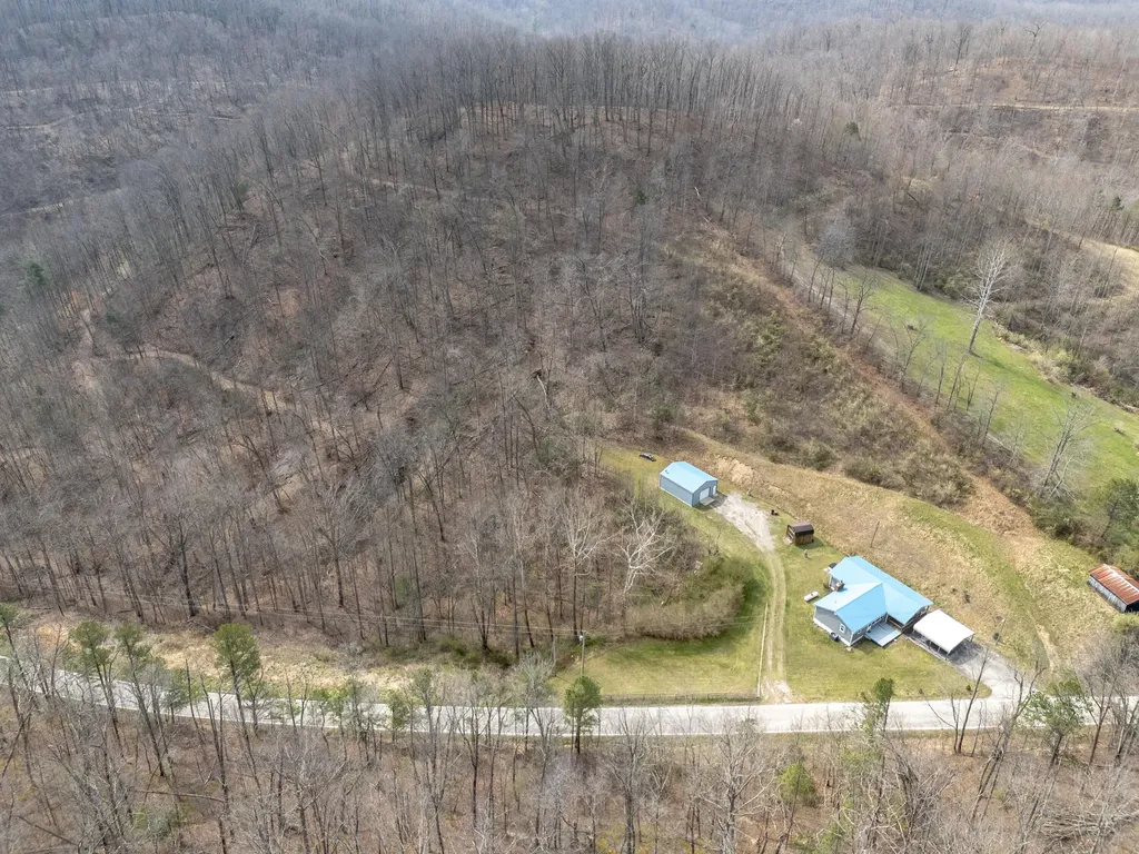 4934 State Highway 589 West Liberty KY 41472