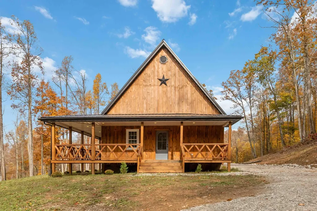 949 3447 Highway Mckee KY 40447
