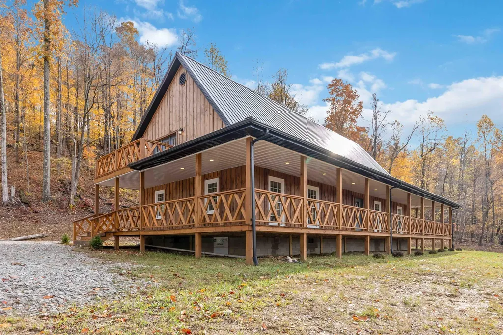 949 3447 Highway Mckee KY 40447