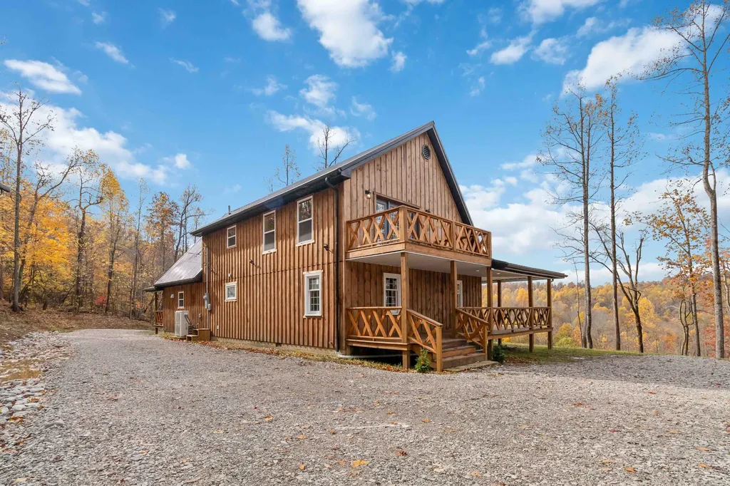 949 3447 Highway Mckee KY 40447