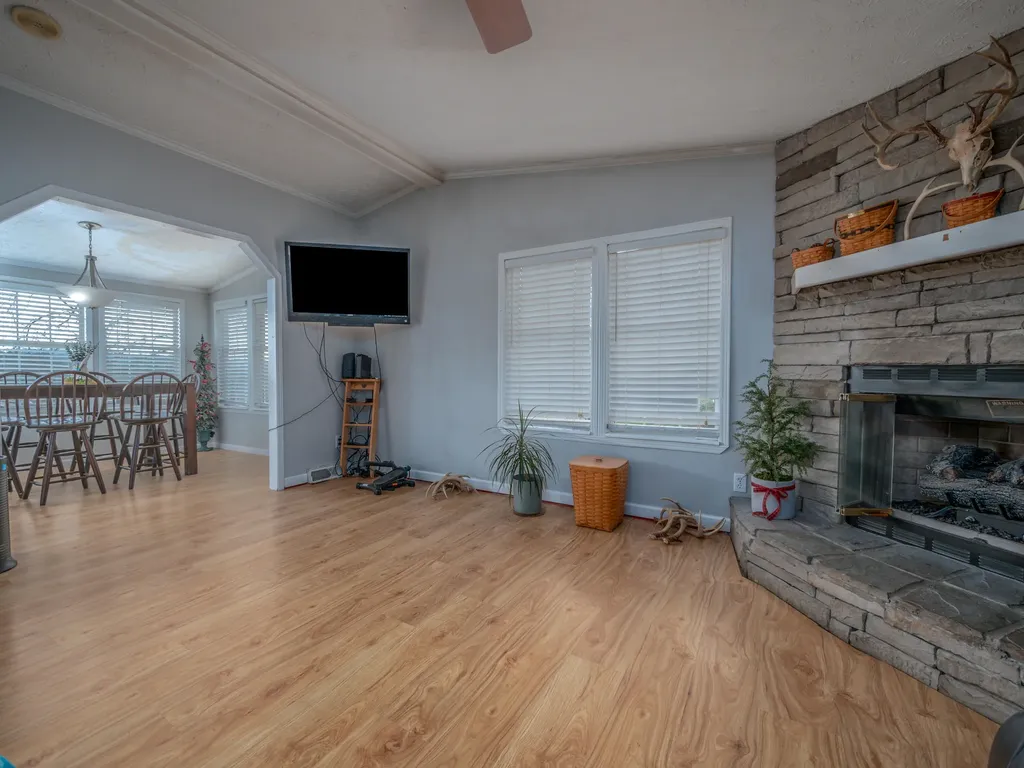 337 Aberdeen Lane Clearfield KY 40313