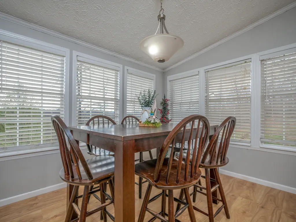 337 Aberdeen Lane Clearfield KY 40313