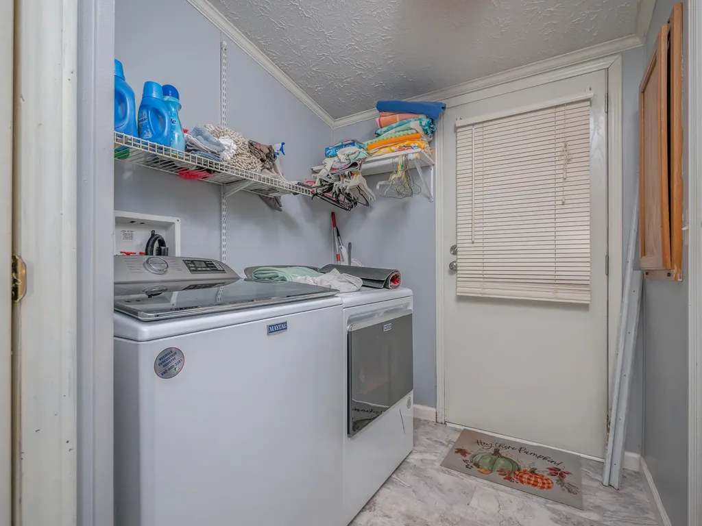 337 Aberdeen Lane Clearfield KY 40313