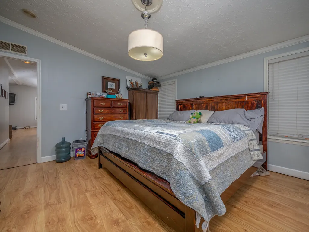 337 Aberdeen Lane Clearfield KY 40313
