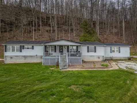 337 Aberdeen Lane Clearfield KY 40313