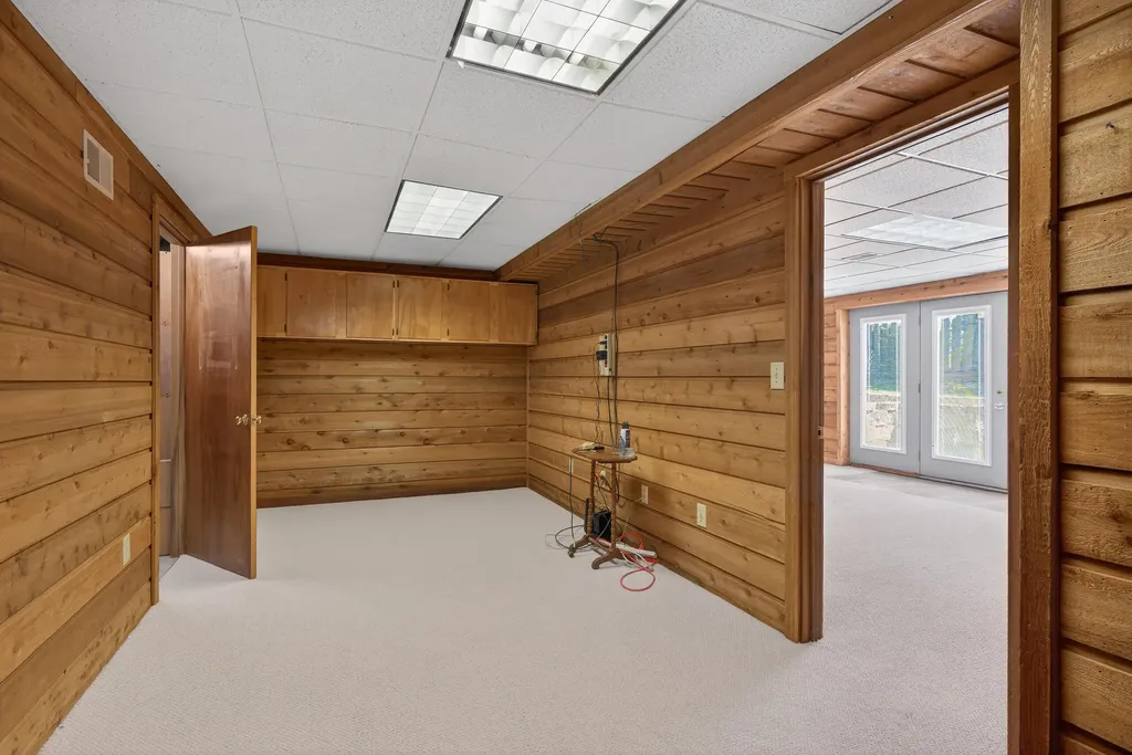 1216 Oak Knoll Lexington KY 40502