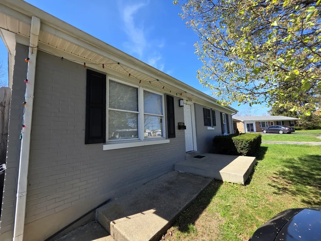 1706 Knoxville Court Lexington KY 40505