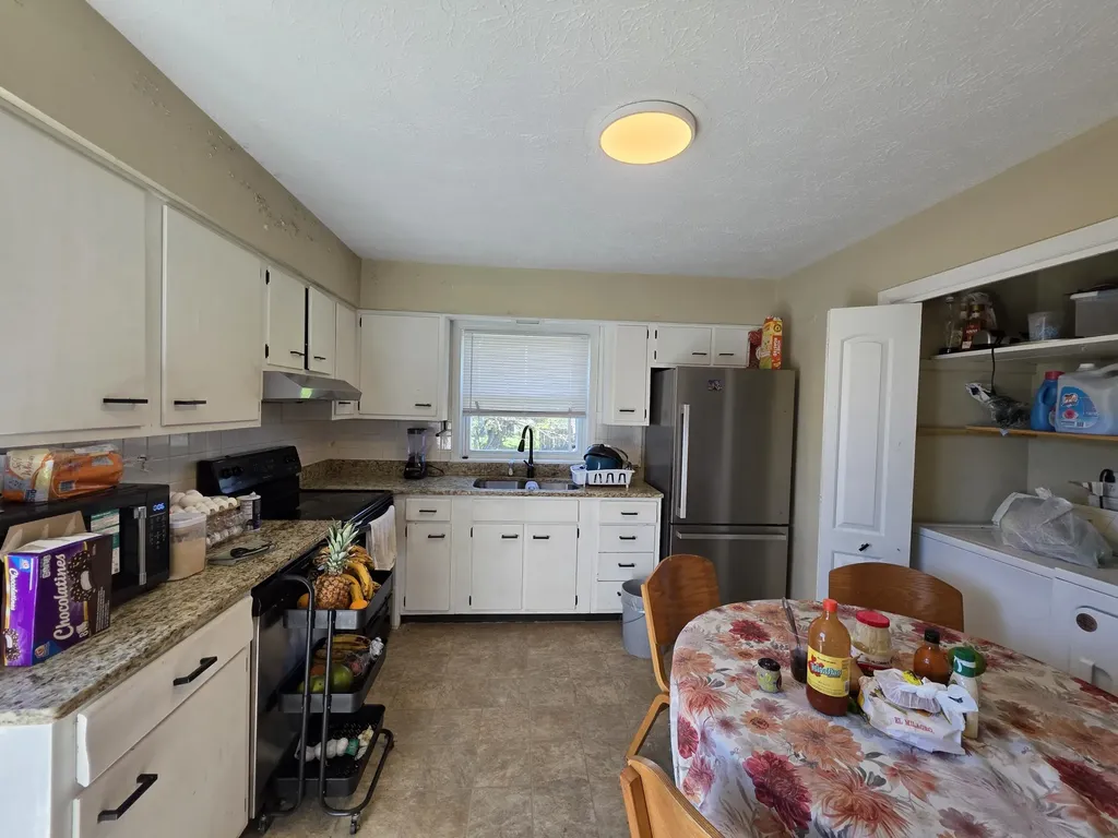 1706 Knoxville Court Lexington KY 40505