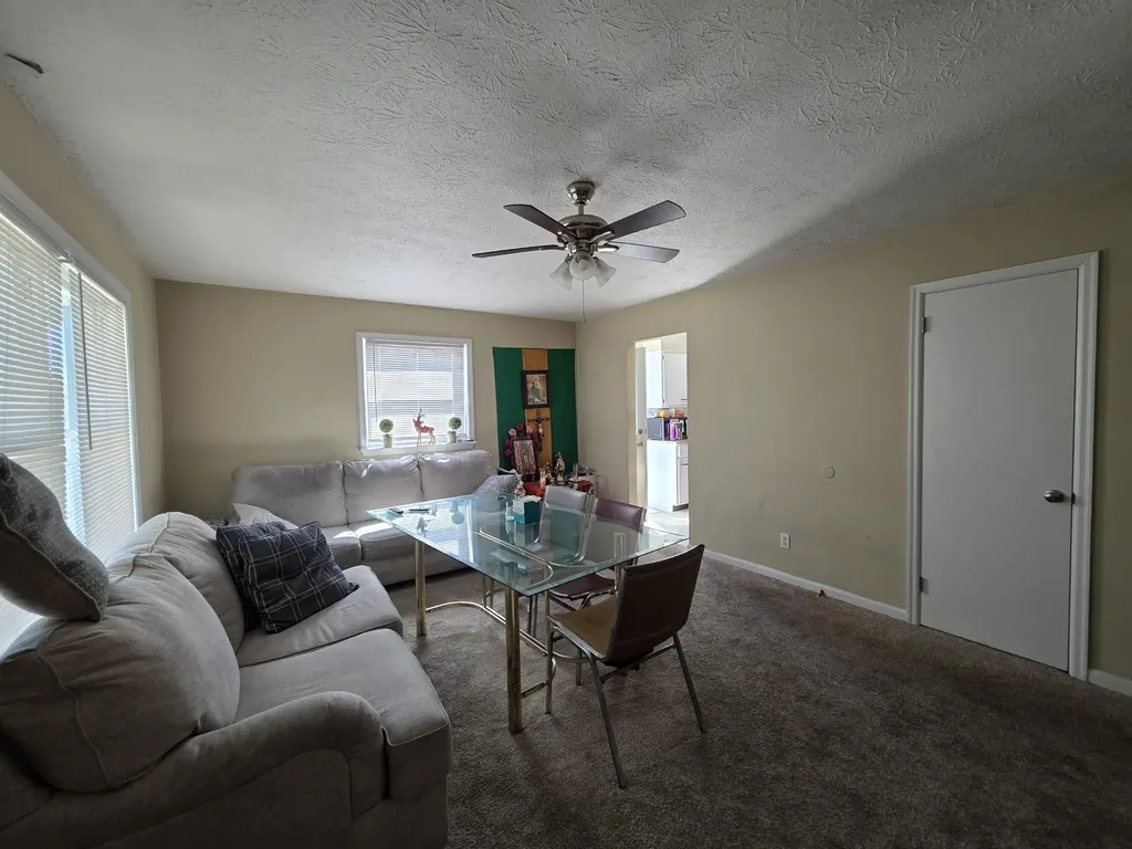 1706 Knoxville Court Lexington KY 40505