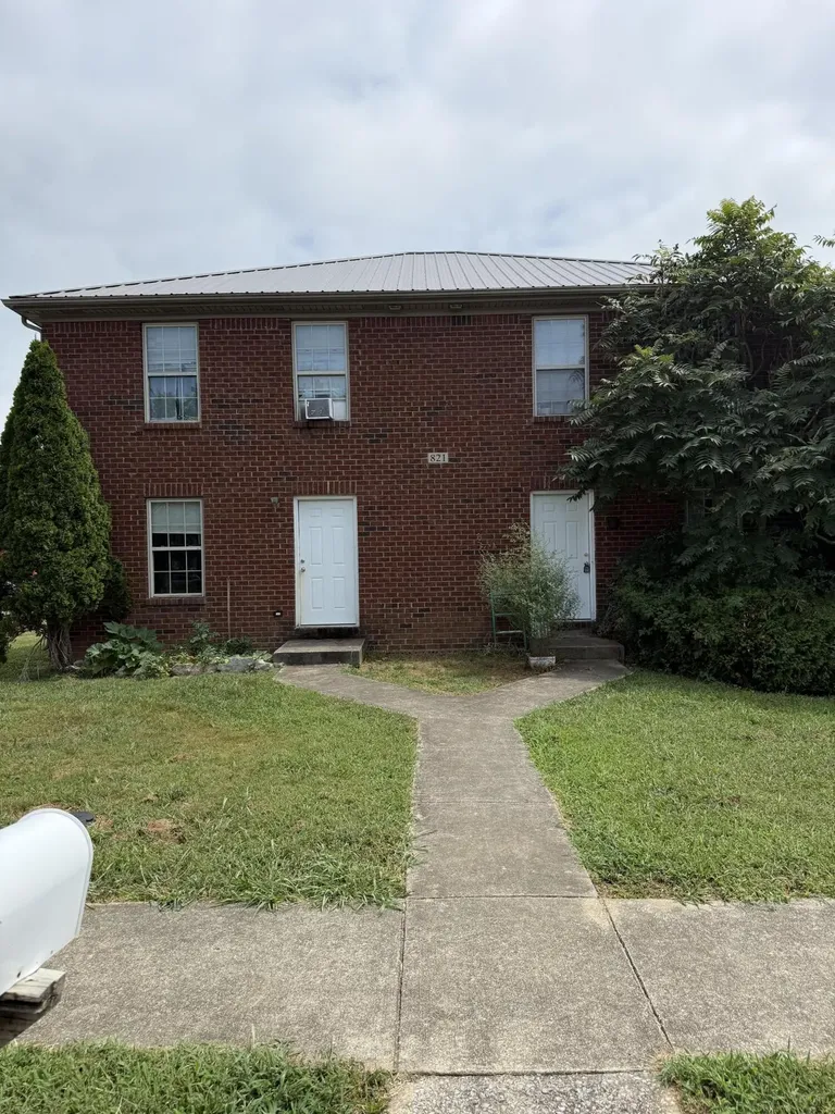 821 Ridgewood Drive Berea KY 40403