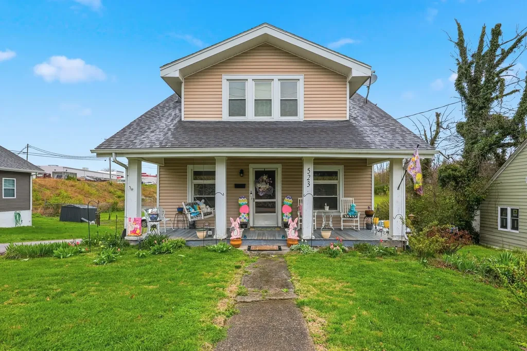 523 W High Street Mt Sterling KY 40353