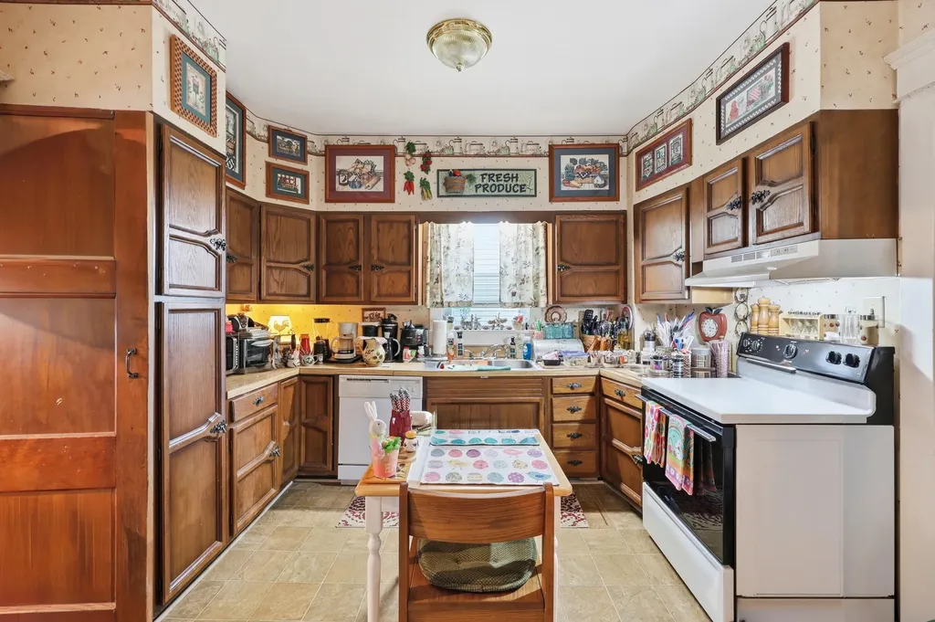 523 W High Street Mt Sterling KY 40353
