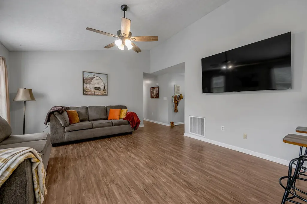 128 Wooded Way Frankfort KY 40601