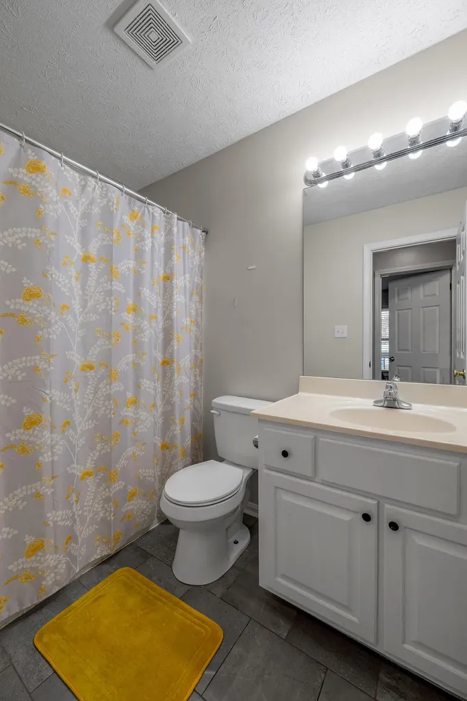 128 Wooded Way Frankfort KY 40601