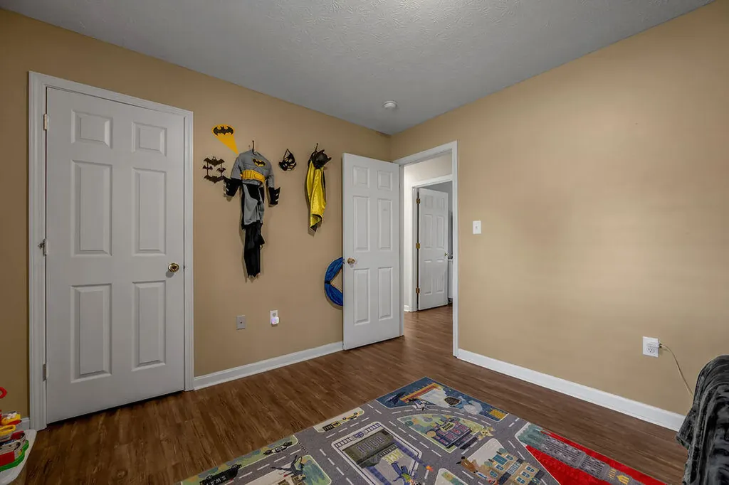 128 Wooded Way Frankfort KY 40601