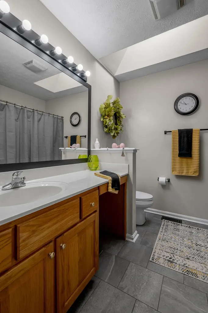 128 Wooded Way Frankfort KY 40601