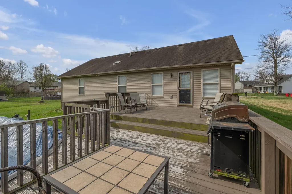 128 Wooded Way Frankfort KY 40601