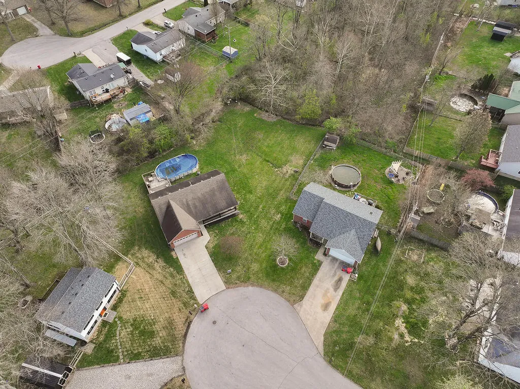 128 Wooded Way Frankfort KY 40601