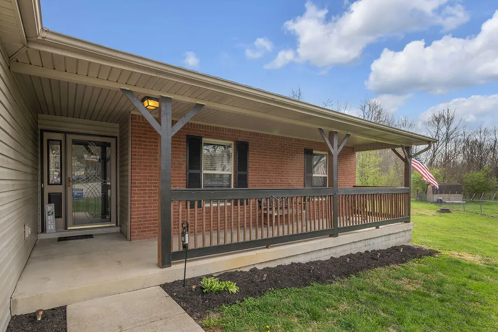 128 Wooded Way Frankfort KY 40601