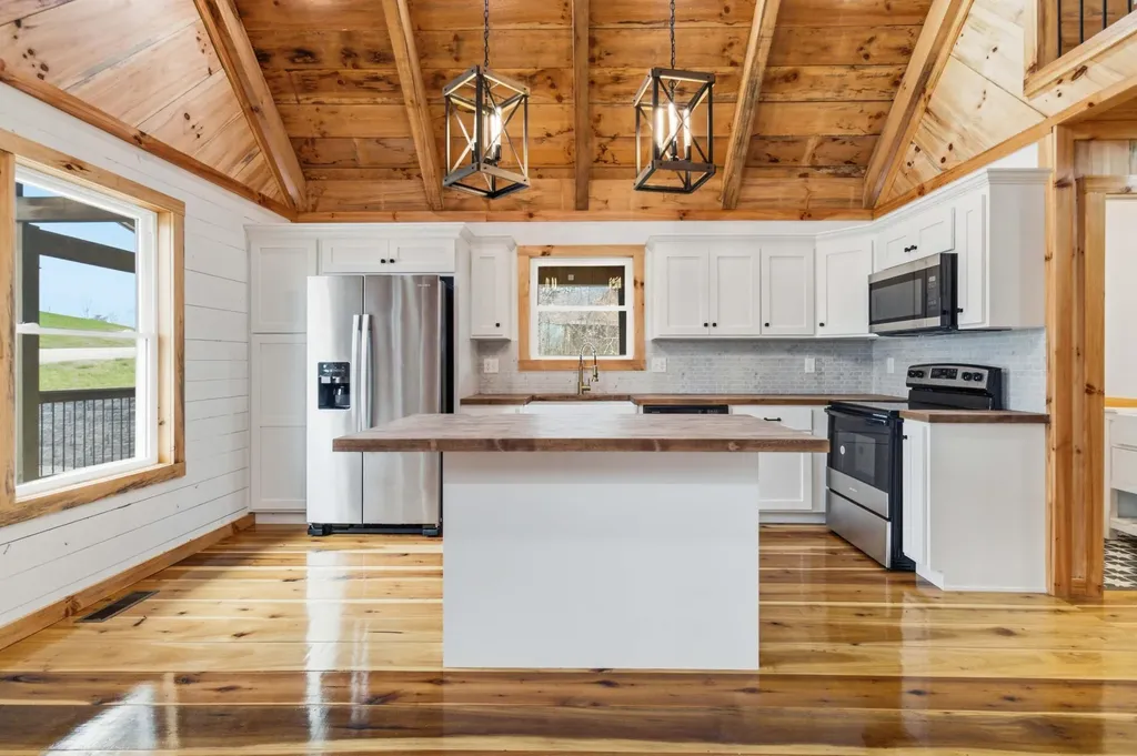 223 Pumpkin Creek Circle Jamestown KY 42629