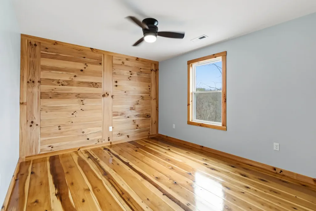 223 Pumpkin Creek Circle Jamestown KY 42629