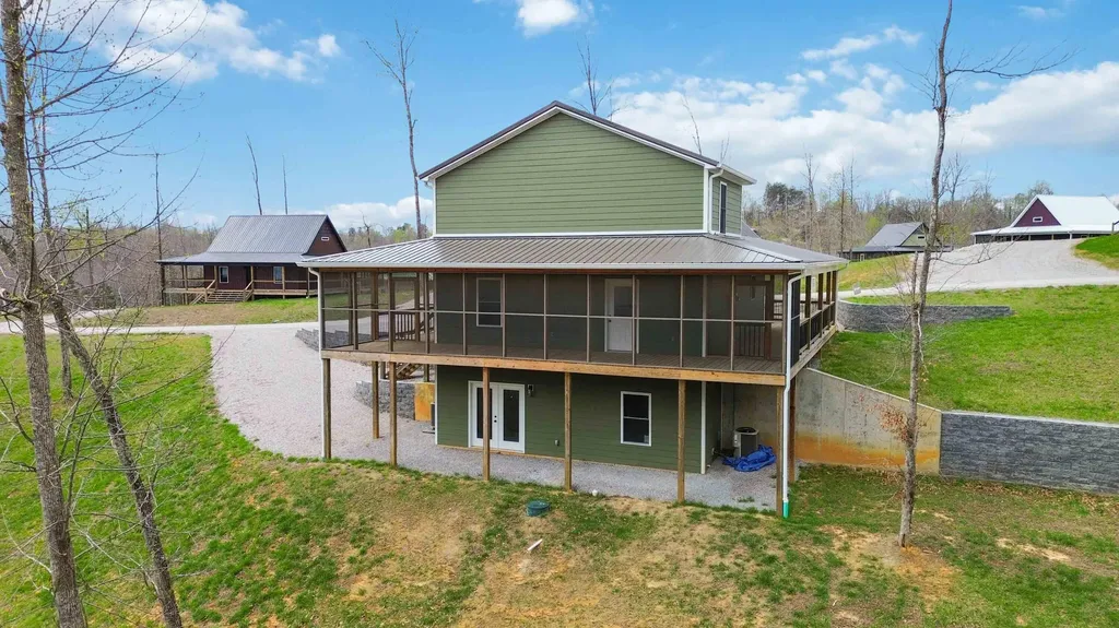 223 Pumpkin Creek Circle Jamestown KY 42629