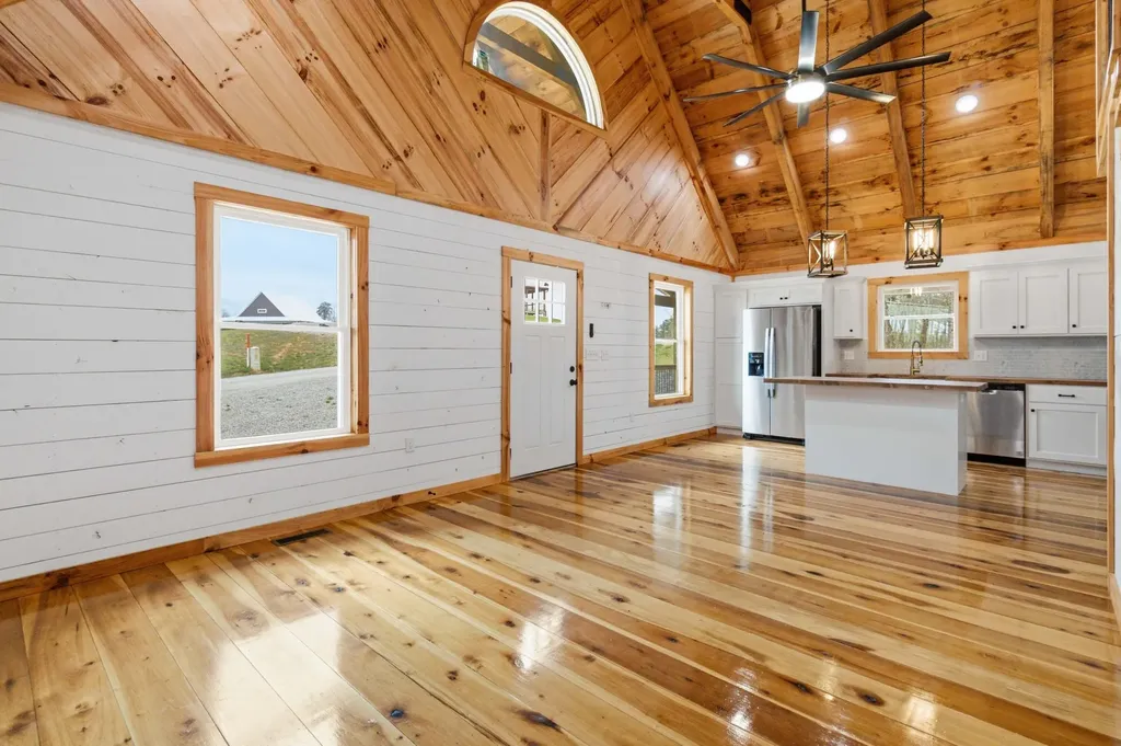 223 Pumpkin Creek Circle Jamestown KY 42629