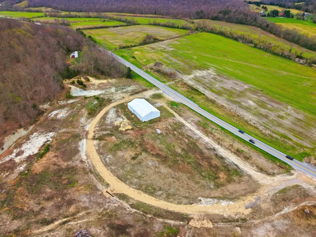 8135 Us-127 Hustonville KY 40437