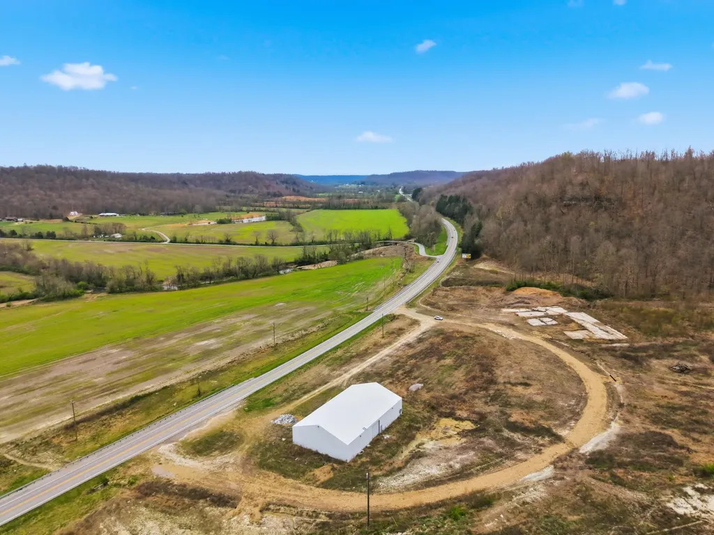 8135 Us-127 Hustonville KY 40437