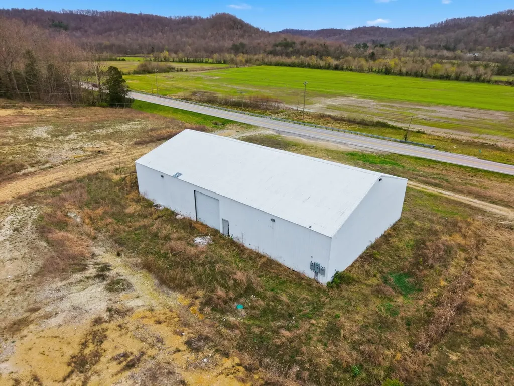 8135 Us-127 Hustonville KY 40437