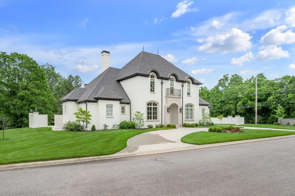 100 Lafontaine Court Nicholasville KY 40356