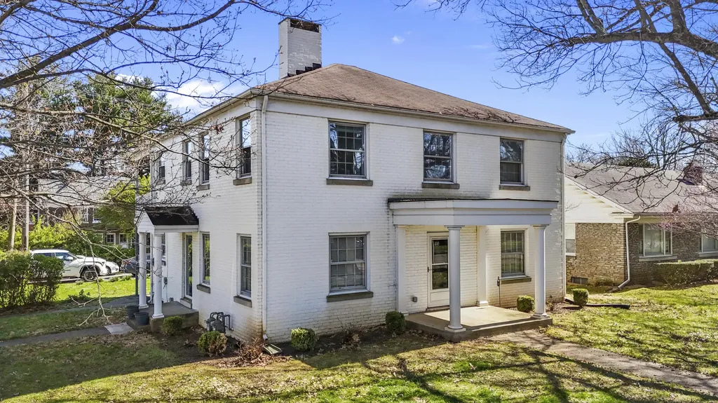 440 Henry Clay Boulevard Lexington KY 40502