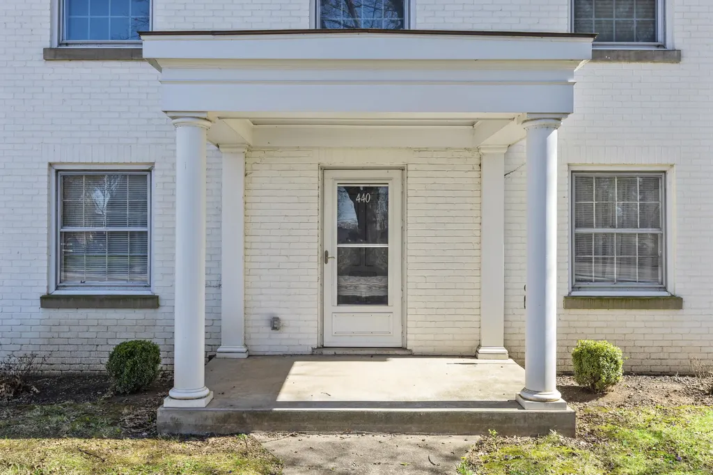 440 Henry Clay Boulevard Lexington KY 40502