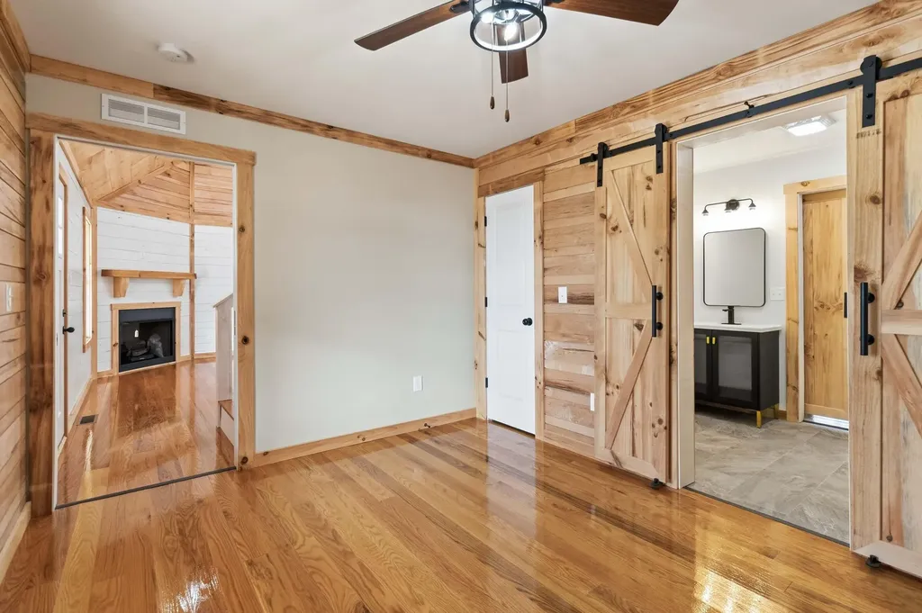 197 Pumpkin Creek Circle Jamestown KY 42629
