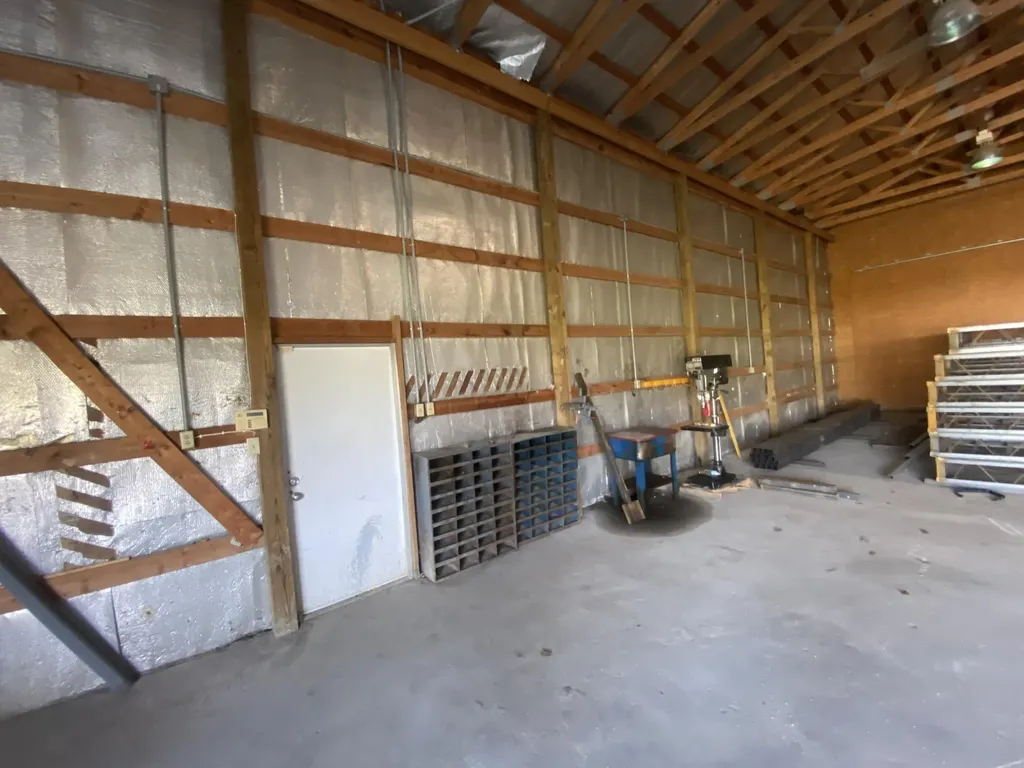 698 State Highway 1383 Russell Springs KY 42642