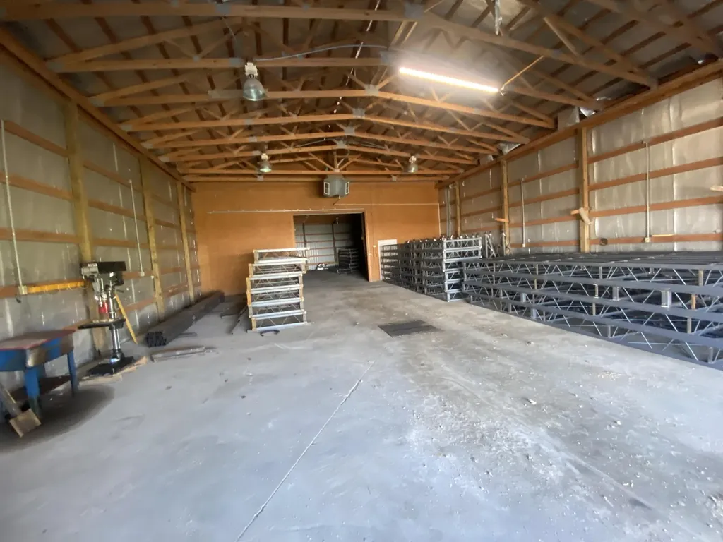 698 State Highway 1383 Russell Springs KY 42642
