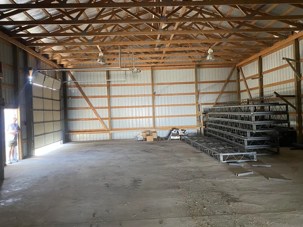 698 State Highway 1383 Russell Springs KY 42642