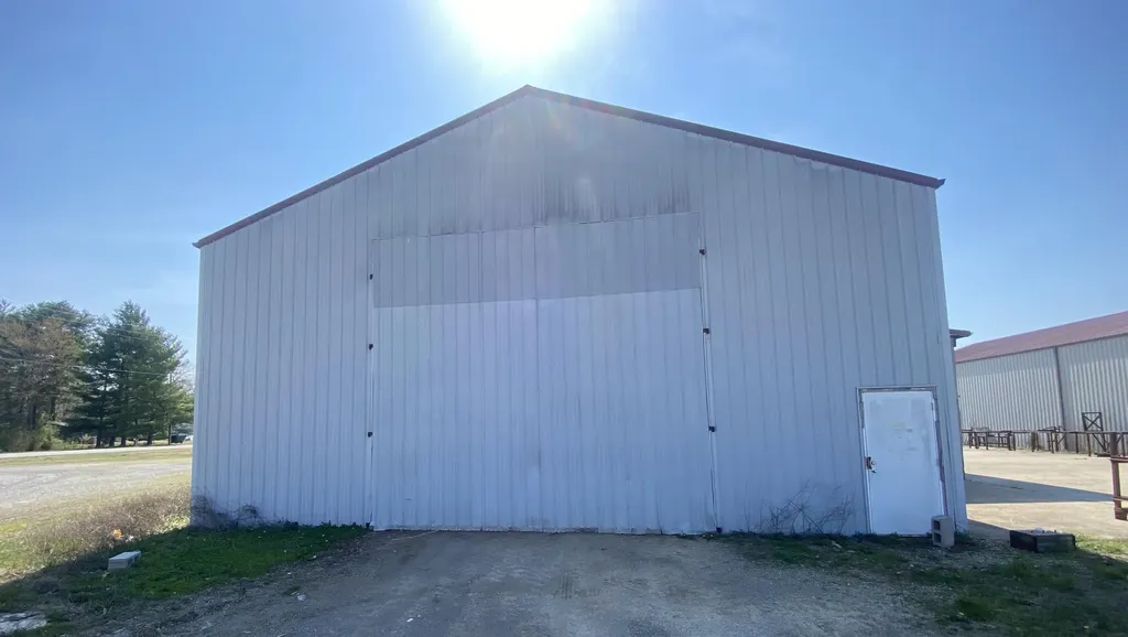 698 State Highway 1383 Russell Springs KY 42642