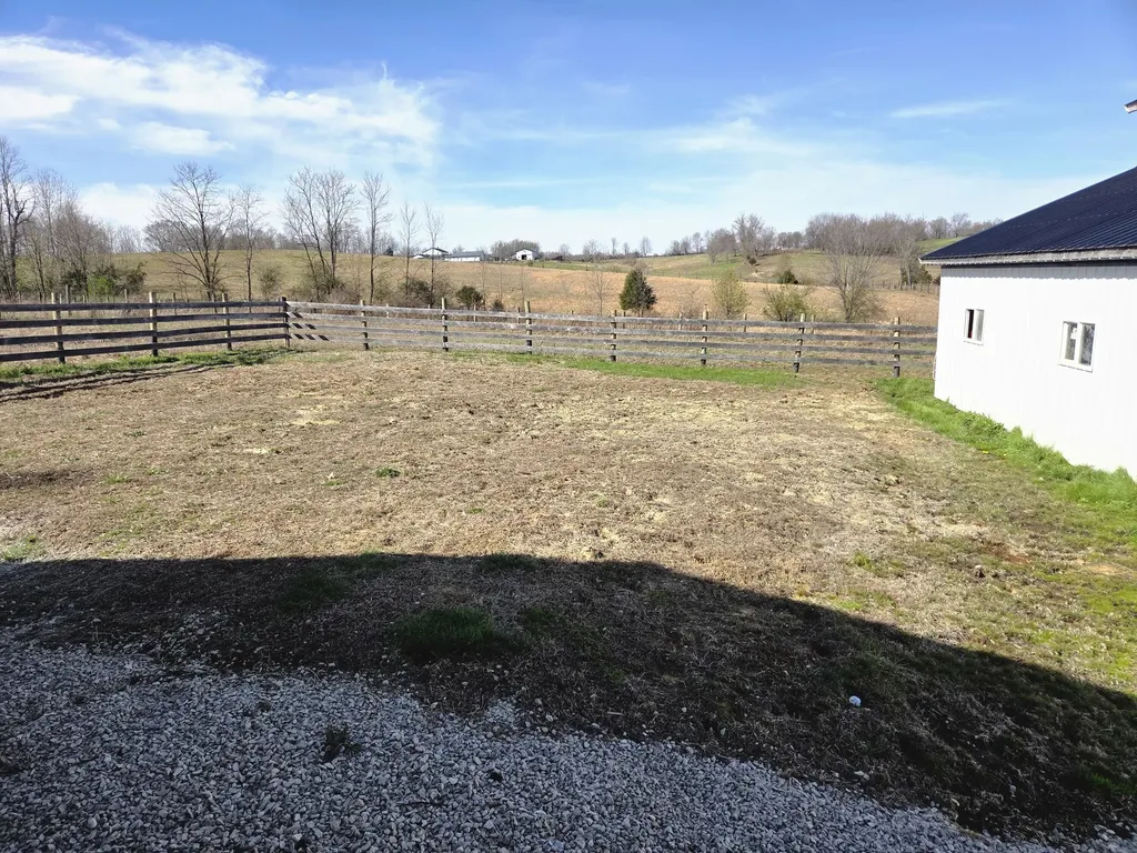 5194 Kendall Springs Road Owingsville KY 40360