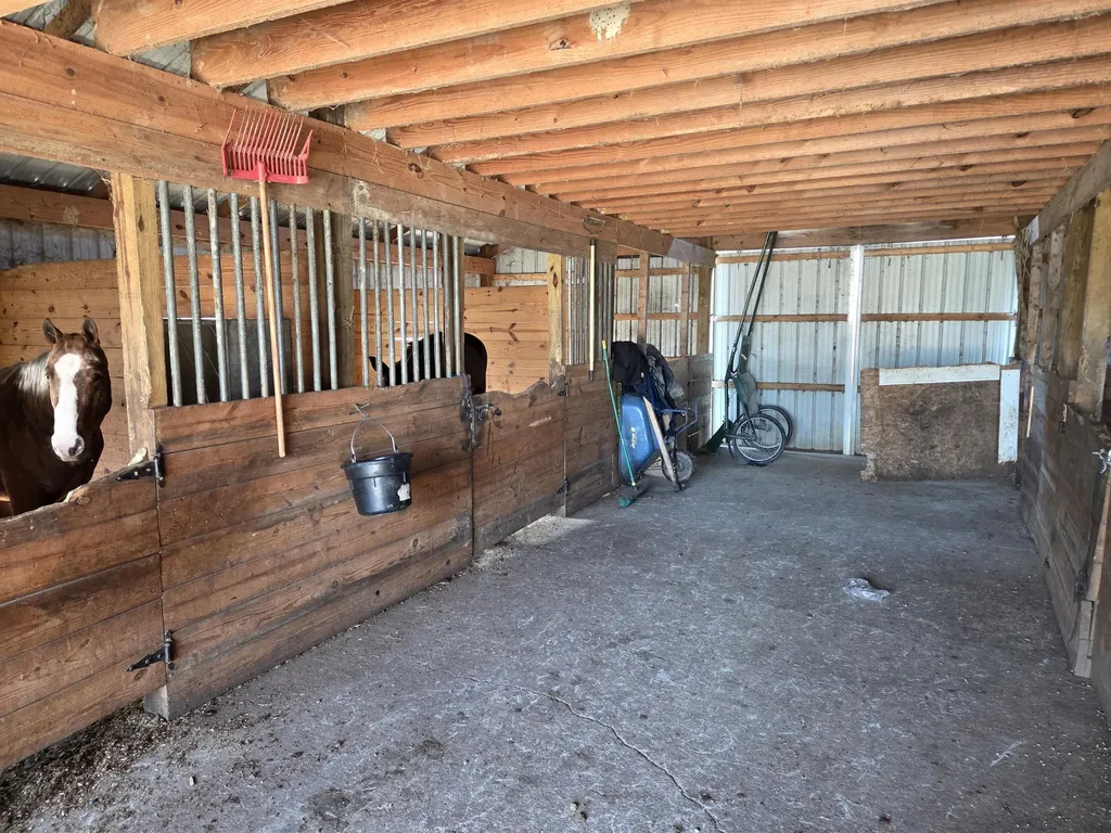 5194 Kendall Springs Road Owingsville KY 40360