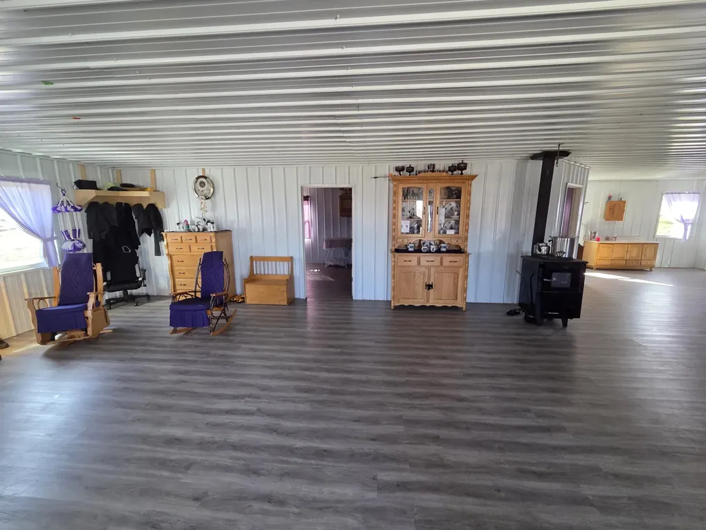 5194 Kendall Springs Road Owingsville KY 40360
