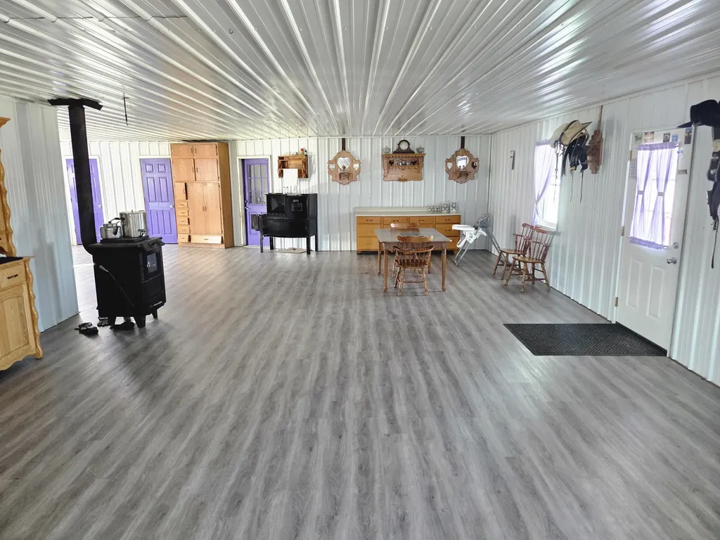 5194 Kendall Springs Road Owingsville KY 40360