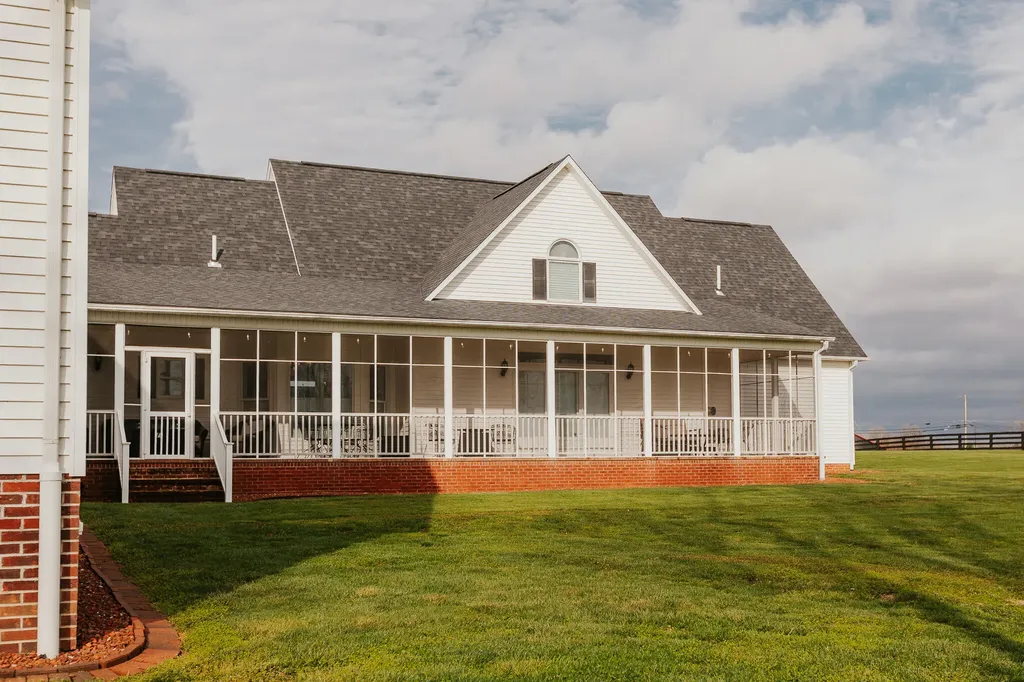 5670 Morehead Road Flemingsburg KY 41041